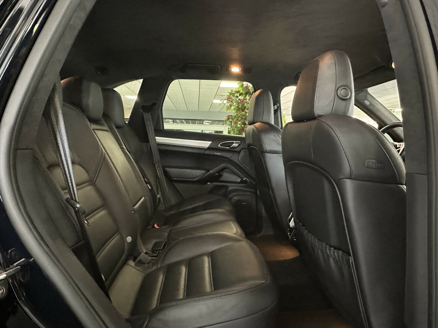 Porsche-Cayenne-9